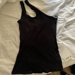 *Rare* Lululemon LA DOUBLE STRAP SHOULDER TANK